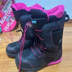 【受け渡し決定】🌸スノーボード・ブーツ・ケース3点セット🌸の画像