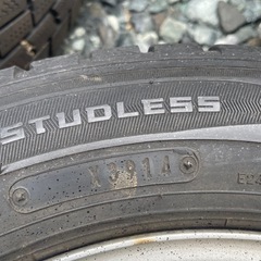 DUNLOP スタッドレスタイヤ 165/65R13 4本セットの画像