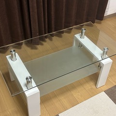 ガラステーブル
の画像