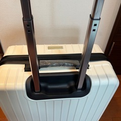 阪神タイガース限定品キャリーケース
の画像