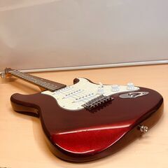 Mavis（イシバシ楽器）ストラトタイプ エレキギター MST-200（レッド系）の画像