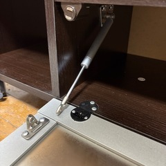 【10/26までに取りに来てくれる方】テレビ台(一部金具外れあり)の画像