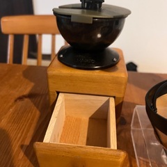コーヒーミル、ドリッパーまとめてお譲りしますの画像