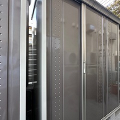 【美品！1年使用のみ！タクボ物置2点セット（中型＆超大型）まとめてお譲りします！】の画像