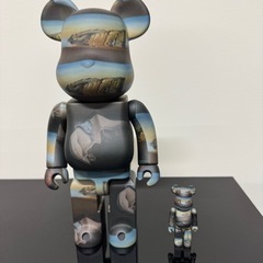 ベアブリック【箱付】70mm&280mm
の画像