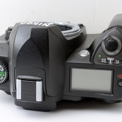 S数約3900回！Nikon D70s★高倍率レンズ★スマホ転送★すぐ使える  1ヶ月動作補償あり！ 安心のゆうパック代引き発送！ 送料、代引き手数料無料！の画像