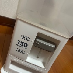 ニトリ 米びつ5kgの画像