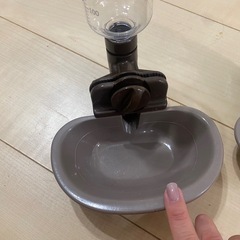 水飲み　2個セット　ペットボトル対応　犬用品　　の画像