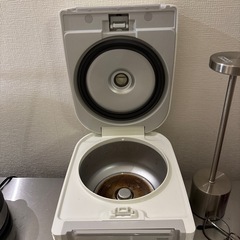 TIGERマイコン炊炊飯器の画像