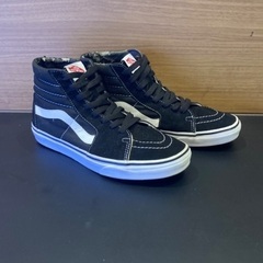『VANS.ヴァンズ』\( ˆoˆ ) old school❗️ ブラック . 黒  👟 スニーカー . 靴の画像