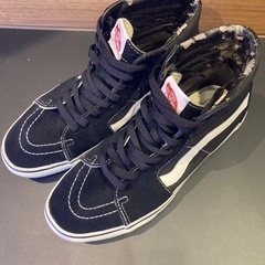 『VANS.ヴァンズ』\( ˆoˆ ) old school❗️ ブラック . 黒  👟 スニーカー . 靴の画像