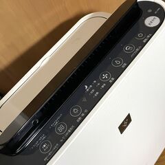 ★動作確認済み★シャープ　加湿空気清浄機　プラズマクラスター　2019年製　KC-H50　ホワイトの画像