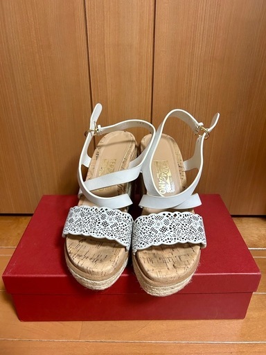 フェラガモ エスパドリーユ ウェッジソール サンダル ホワイト 7C