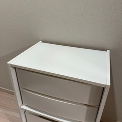 収納ボックスの画像