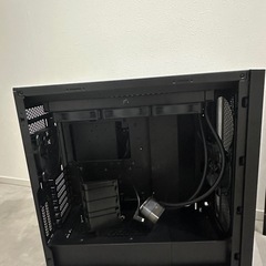 コルセア5000D AIRFLOWケースとiCUE H150i RGB ELITE簡易水冷クーラーのセット 
中古の画像