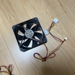 ファン4個セットの画像