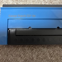 カール事務器 ルーズリーフパンチ ゲージパンチ B5/26穴 穴あけ枚数5枚 GP-26-B の画像