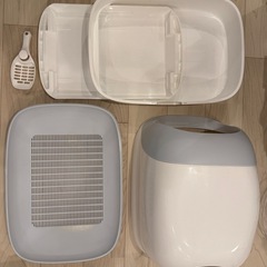 猫店・きゃっとキャットトイレ（フーどド・スコップ付き）無料でお譲りしますの画像