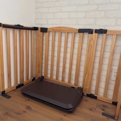 ベビーゲート 日本育児 おくだけドアーズWoodyLサイズ 安い 木製 自立