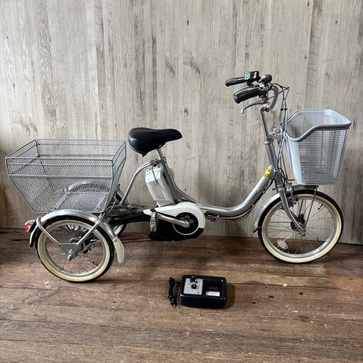 ブリヂストン 電動アシスト三輪自転車  アシスタワゴン ホワイト 電動アシスト自転車 充電器付き