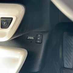 H28年 プリウス 51型 A ツーリングセレクション 走行7.2㌔台 2年車検付の画像