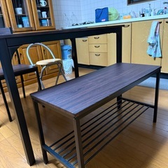 テーブルイスセットの画像
