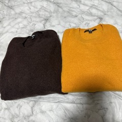 ユニクロセーター2枚の画像
