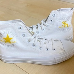 CONVERSEソフトバンクホークスコラボスニーカーの画像