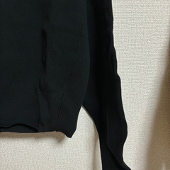 GU トップスの画像