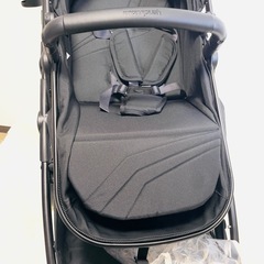 【極美品】Mompush Wiz AB型 コンバーチブルベビーカー 【両対面式・新生児対応】 黒 ベビーカーの画像