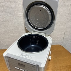 【タイガー】3合 炊飯器 コンパクト ホワイト 一人暮らしの画像