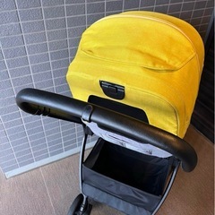 ヌナ　トリヴ　ベビーカーの画像