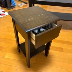  【無料】木製ベッドサイドテーブル 30×30×50cm ブラウンの画像