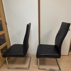 ダイニングチェアの画像