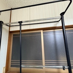 伸縮可便利ラック　の画像