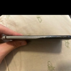 iphoneSE2-64GBの画像