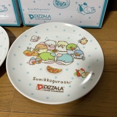 ピザーラ　ノベルティ　すみっコぐらしプレート2枚の画像