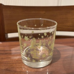 グラス２つの画像
