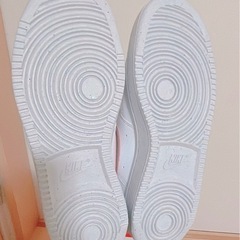 NIKE コートビジョン 23cmの画像