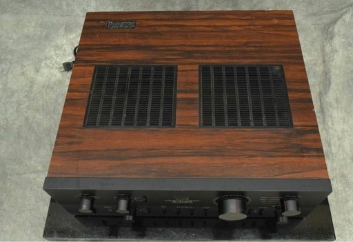SANSUI AU-907 F

