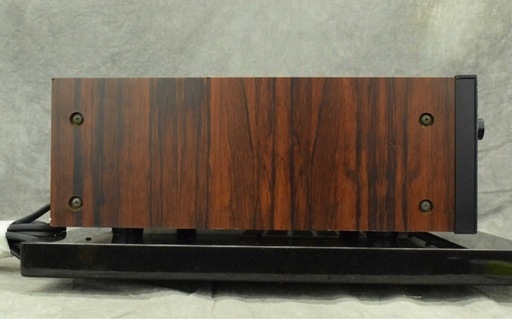 SANSUI AU-907 F
