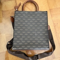 VALENTINO ショルダーバッグ ブラウンの画像