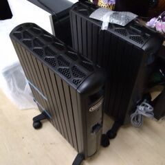 未使用　定価８万円　最新　最上位クラス　デロンギ　ストーブ　オイルヒーター　電気ストーブ　の画像