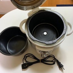 お買い得⭐️マイヤー電気圧力鍋デリッシュキッチンコラボ1.2Lの画像