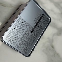 ハートとリボンの金属製空き缶Boo-tiful Friends 8×12×6.5の画像