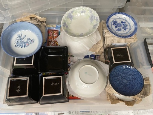 ① 昭和レトロ食器いろいろ