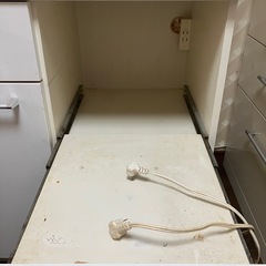 食器棚の画像