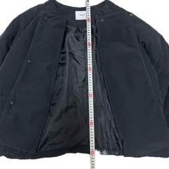 Discoatノーカラー中綿ダウン　ジャケット　黒の画像