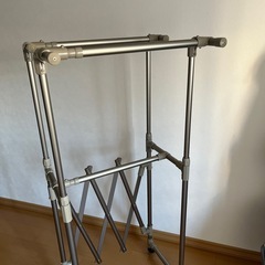 室内物干しキャスター付きの画像