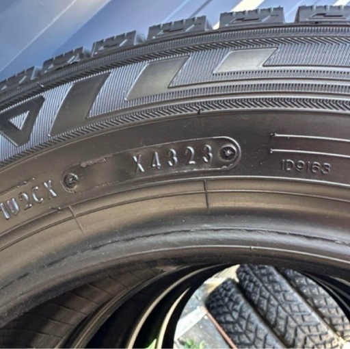 ﾀﾞﾝﾛｯﾌﾟ
ｳｲﾝﾀｰﾏｯｸｽ03 165/65R14 ダンロップ　 イボ付き